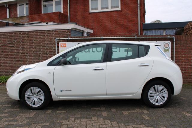 Nissan LEAF Visia 24 kWh E.C.C./keyless entry/go