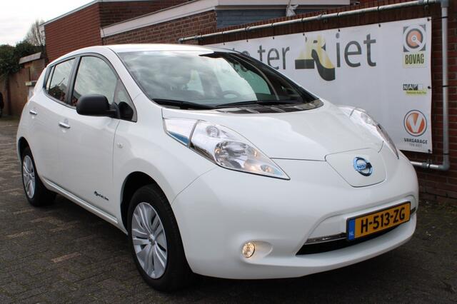 Nissan LEAF Visia 24 kWh E.C.C./keyless entry/go