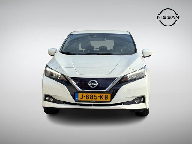 Nissan LEAF Acenta 40 kWh | Navigatie | Camera | Apple Carplay/Android Auto | Dodehoek Detectie | Adapt. Cruise Control | Rijklaarprijs!