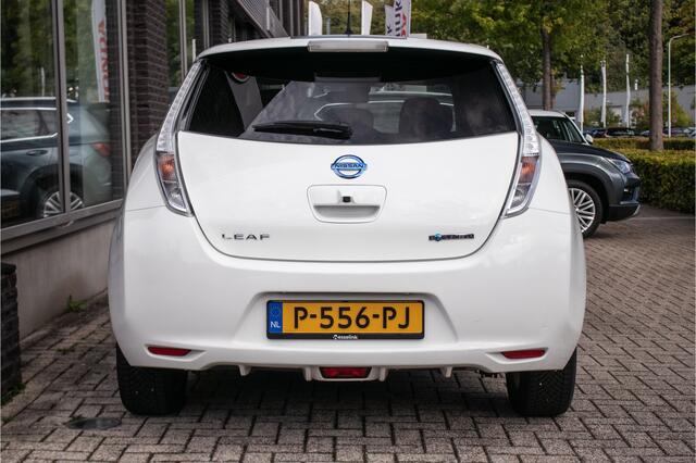 Nissan LEAF Acenta 30 kWh - All-in rijklrprs | DAB | 4seasons banden