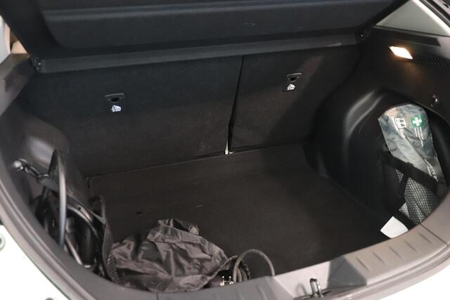 Nissan LEAF N-Connecta 40 kWh | 360° Camera | Navigatie | Climate control | Adaptieve cruise control | AppleCarplay AndroidAuto |