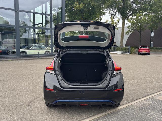 Nissan LEAF Acenta 40 kWh VAN: 13.900,- VOOR:11.877,- UW HERFSTVOORDEEL: 2.023,- EURO| CAMERA | DODE HOEK | RIJKLAARPRIJS INCL. 12 MND BOVAG GARANTIE