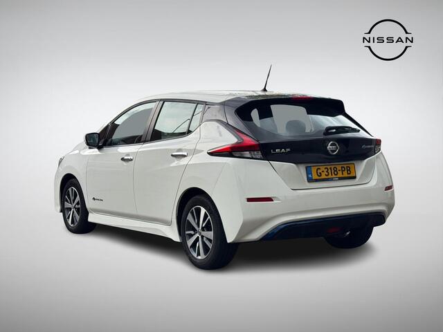 Nissan LEAF Acenta 40 kWh SoH 91% | Navigatie | Camera | Adapt. Cruise Control | Apple Carplay/Android Auto | Keyless Entry | Dodehoek Detectie | Rijklaarprijs!