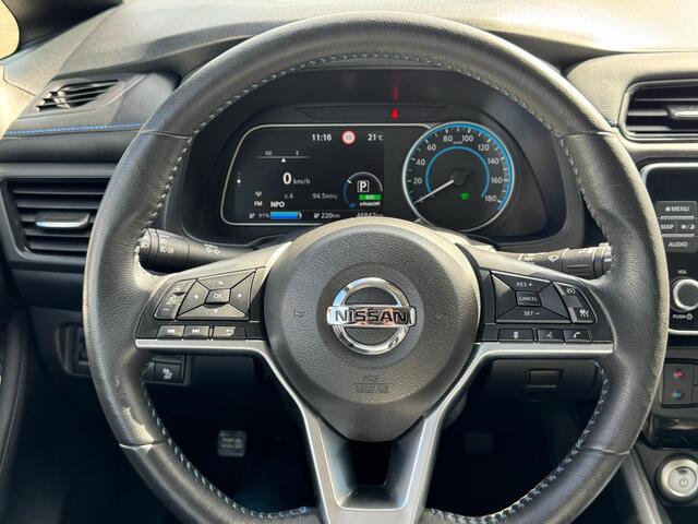 Nissan LEAF N-Connecta 40 kWh | NAVIGATIE | 360° CAMERA | STOELVERWARMING | NL-AUTO |