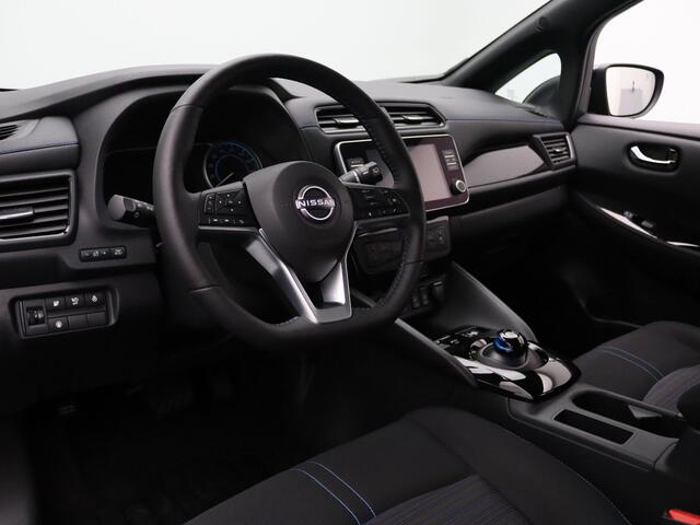 Nissan LEAF 150pk N-Connecta 39 kWh Automaat 360° Camera | Adapt. Cruise | Navi | Parkeersens. v+a | Stoel-/stuurverw.