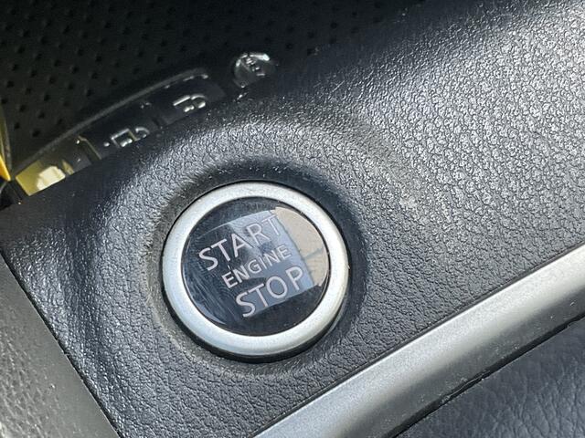 Nissan MICRA 0.9 IG-T N-Connecta Nav Clima Cruise Lane-Assist Zuinig NAP!