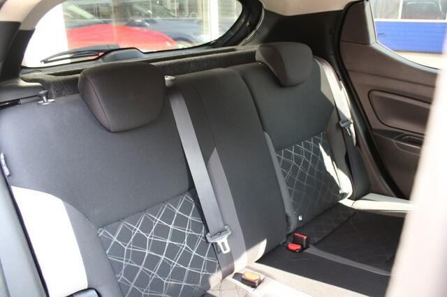 Nissan MICRA 0.9 IG-T N-Connecta, Camera, Navi, Stoelverw. Clima