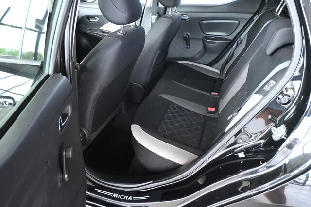 Nissan MICRA 1.0L Acenta NAP! Clima Cruise Control Camera Rijklaarprijs Inruil Mogelijk!