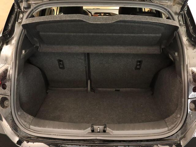 Nissan MICRA 1.0 IG-T N-Connecta - AIRCO - CAMERA - CRUISE CONTROL - 4 X ELEKTRISCHE RAMEN - ARMSTEUN VOOR - 16 INCH LICHT METALEN VELGEN - DODEHOEK DETECTIE - PARKEERSENSOREN ACHTER - LICHT/ REGENSENSOR