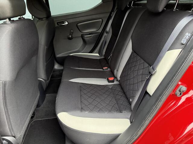 Nissan MICRA 0.9 IG-T N-Connecta / Dealer Onderhouden / Trekhaak / 1200KG Trekgewicht / Navigatie / 360º Camera / Bose Audio / Clima /