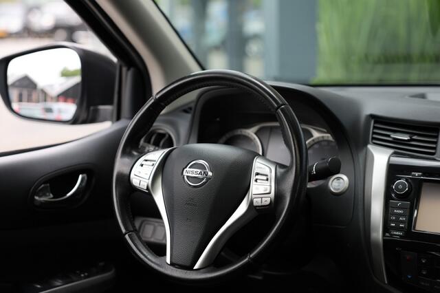 Nissan NAVARA 2.3 DCI DUBBEL CABINE N-GUARD A/T BE TREKKER 5 SITZ 4WD VAN