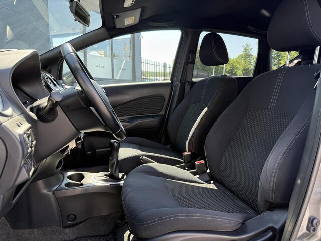 Nissan NOTE 1.2 Black Edition 2e Eigenaar,Navi,Trekhaak,Airco,Cruise,4x Elekt Ramen,Lm Velgen,Nieuwe Apk bij Aflevering