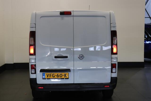 Nissan NV300 1.6 dCi 121PK EURO 6 - Airco - Navi - Cruise - ¤ 11.499,- Excl.