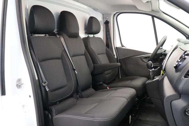 Nissan NV300 2.0 dCi 145PK Automaat EURO 6 - AC/climate - Navi - Cruise - ¤ 11.950,- Excl.