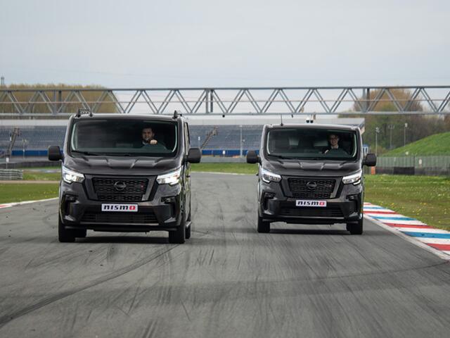 Nissan PRIMASTAR 2.0 dCi 170pk L2H1 Nismo+ | Dubbele Cabine | 0% Lease | Achteruitrijcamera | 5 Jaar Fabrieksgarantie | Laadruimtepakket |