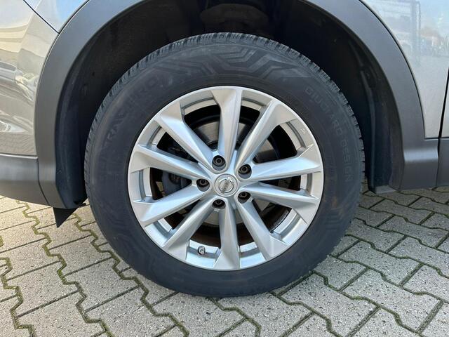 Nissan QASHQAI 1.2 Acenta *Stoelverwarming en Trekhaak*