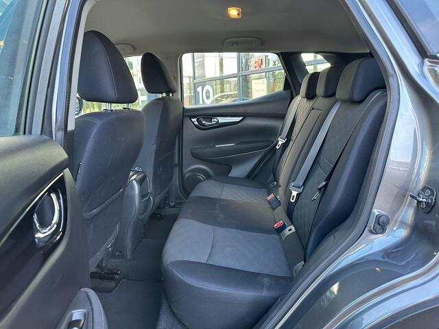 Nissan QASHQAI 1.2 Acenta *Stoelverwarming en Trekhaak*