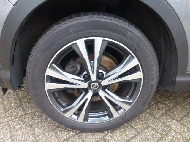 Nissan QASHQAI 1.3 DIG-T N-Connecta, Panoramadak, Lichtm, Trekhaak