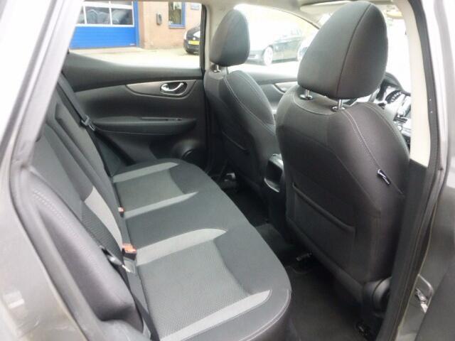 Nissan QASHQAI 1.3 DIG-T N-Connecta, Panoramadak, Lichtm, Trekhaak