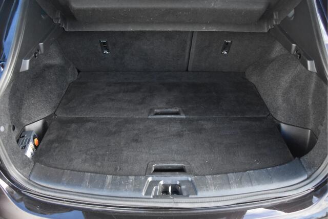 Nissan QASHQAI 1.2 Tekna | Trekhaak | Leer | LED | Nightshade |