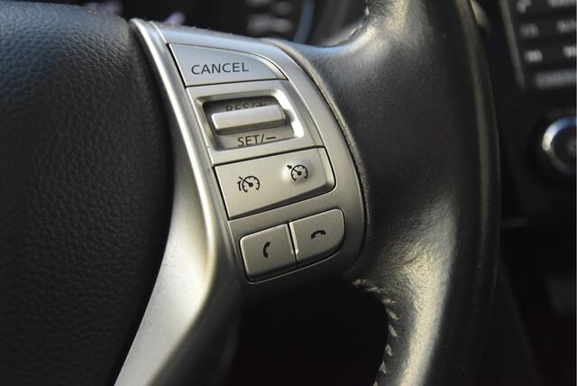 Nissan QASHQAI 1.2 Tekna | Trekhaak | Leer | LED | Nightshade |