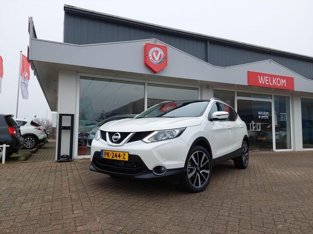 Nissan QASHQAI 1.2 Tekna Automaat, Panoramadak, Trekhaak, Parkeersensoren voor + achter, Stoelverwarming, Lederen bekleding,
