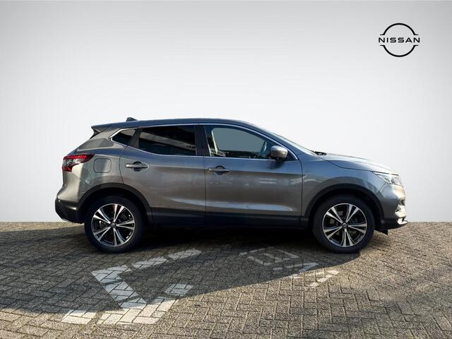 Nissan QASHQAI 1.2 N-Connecta Vision Pack | Trekhaak | Navigatie | 360° Camera | LED Koplampen | Keyless Entry | Cruise & Climate Control | Rijklaarprijs!