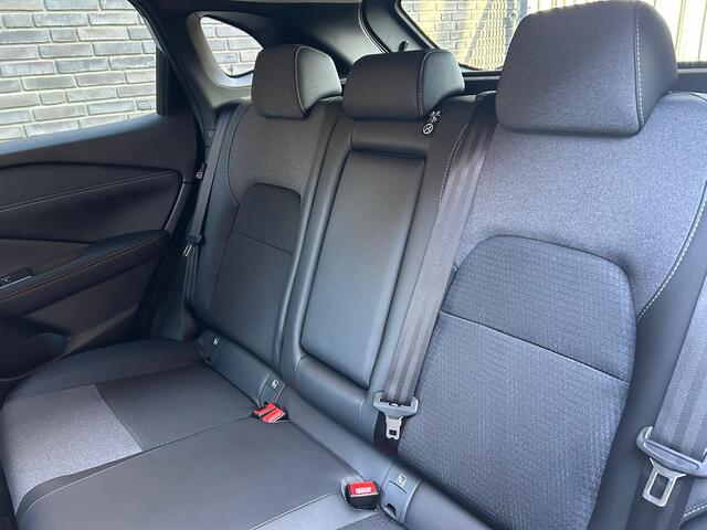 Nissan QASHQAI 1.3 MHEV Xtronic N-Connecta l Virtual Cockpit l Ambient Light l Google l 360 Camera l LED l Stoelverwarming l NW Model