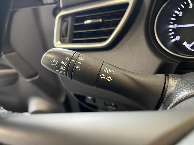 Nissan QASHQAI 1.3 DIG-T Business Edition Automaat, Cruise Control, Stoelverwarming, Achteruitrij Camera, Navigatie