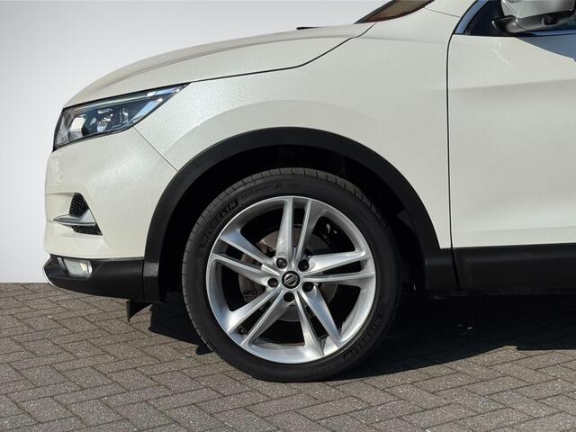 Nissan QASHQAI 1.3 DIG-T N-Motion | Trekhaak | Panoramadak | Apple Carplay/Android Auto | LED Koplampen | 19'' Velgen | 360° Camera | Keyless Entry | Rijklaarprijs!