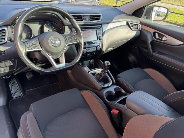 Nissan QASHQAI 1.3 DIG-T N-Motion | Trekhaak | Panoramadak | Apple Carplay/Android Auto | LED Koplampen | 19'' Velgen | 360° Camera | Keyless Entry | Rijklaarprijs!