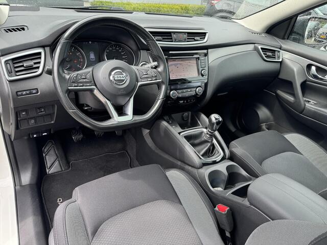Nissan QASHQAI 1.3 DIG-T N-Connecta Design Pack | Panoramadak | Apple Carplay/Android Auto | 360° Camera | Keyless Entry | Navigatie | DAB | Rijklaarprijs!