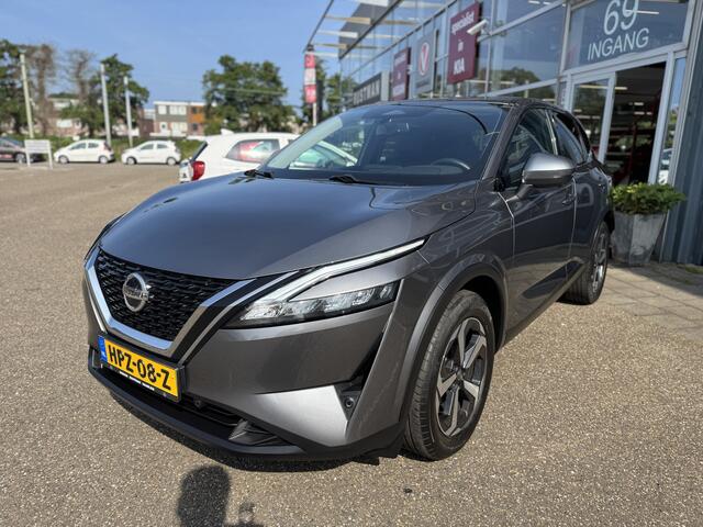 Nissan QASHQAI 1.3 MHEV Xtronic N-Connecta 1/2 leder