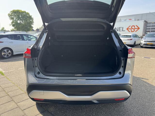 Nissan QASHQAI 1.3 MHEV Xtronic N-Connecta 1/2 leder