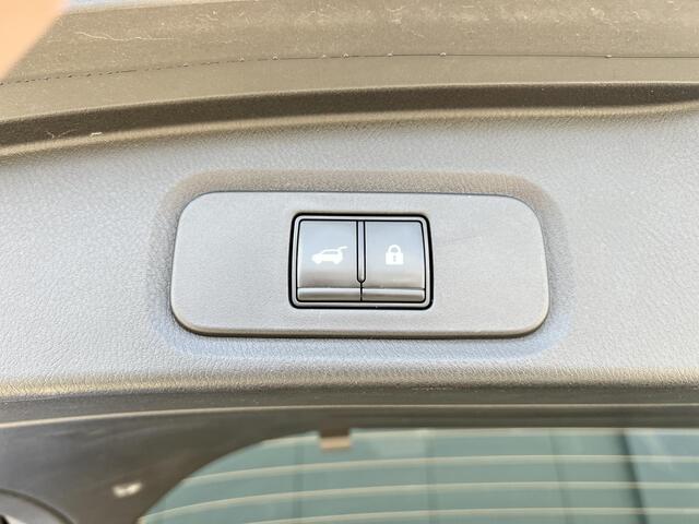 Nissan QASHQAI 1.3 MHEV 158 Xtronic Tekna | Trekhaak | Elektrische Achterklep | 360º Camera | 1.800 kg Trekgewicht |