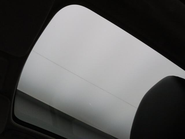 Nissan QASHQAI 160pk DIG-T Tekna+ Automaat 360° Camera | Cruise | Navi | Parkeersens. v+a | Stoelverw. | Panoramadak