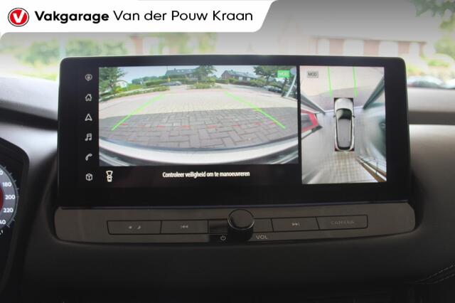 Nissan QASHQAI 1.3 MHEV N-Connecta Design Pack