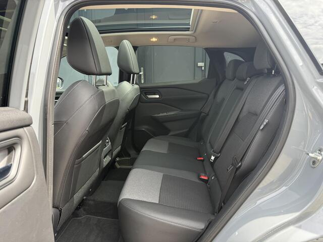 Nissan QASHQAI 1.5 e-Power N-Connecta / 360 Graden Camera / Panoramadak / Stuurverwarming / Stoelverwarming/ Voorruitverwarming/ Apple Carplay/ Adaptieve Cruise Control