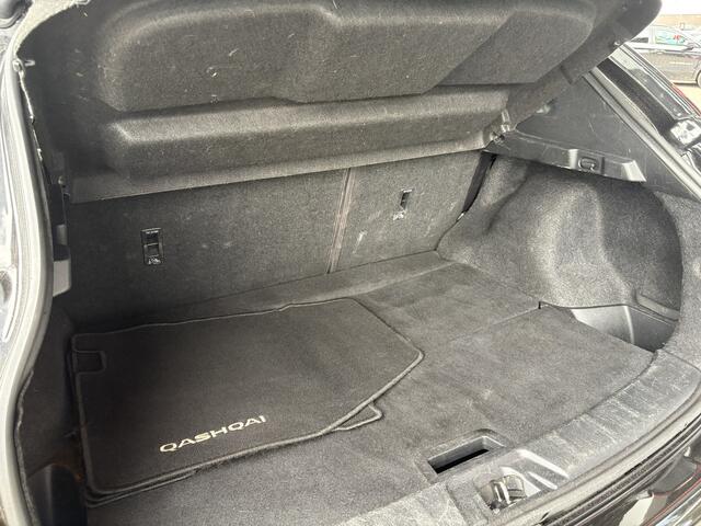 Nissan QASHQAI 1.2 N-Connecta | Trekhaak | Navigatie | 360° Camera | Cruise Control |