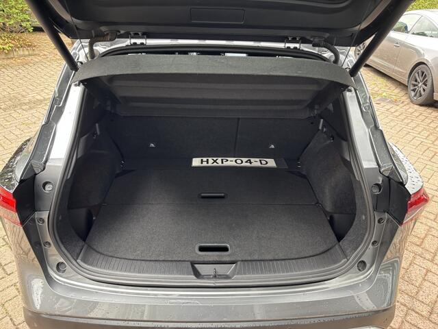 Nissan QASHQAI 1.3 MHEV X Tekna +