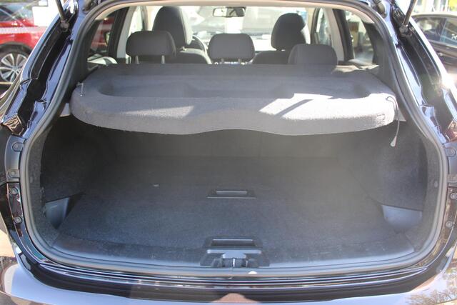 Nissan QASHQAI 1.2 N-Connecta Afneembare Trekhaak | Panorama dak | CruiseControl | Climate Control | Navigatie | 360 graden camera | Parkeersensoren