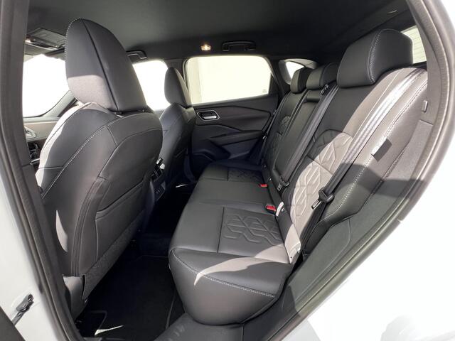 Nissan QASHQAI 1.3 MHEV Xtronic Tekna / Dealer onderhouden / Trekgewicht 1.800 kg / Elektr. klep / HUD / Acaptieve CC / Camera 360° / Navi / Apple Carpay Android / 19" LM wielen / Stuur-, stoel- en voorruitverwarming /