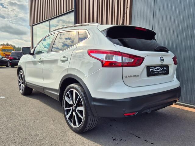Nissan QASHQAI 1.2 Tekna | Pano | 360 | Trekhaak | Navi | Stoelverw.