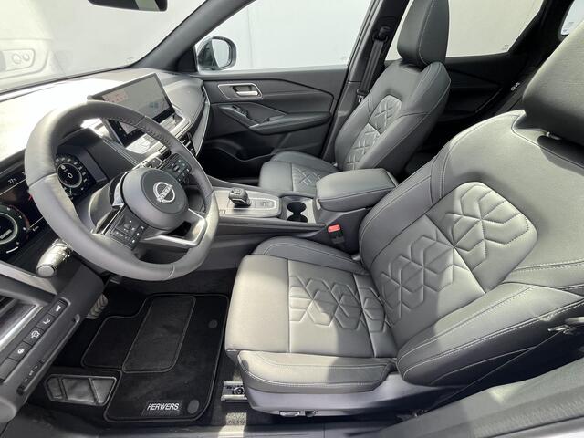 Nissan QASHQAI 1.3 MHEV Xtronic Tekna Automaat / ¤4.000,- Nissan Voorraadvoordeel / NIEUW uit voorraad leverbaar! / Panoramadak / Googlemaps Navigatie / HUD / 360° Camera / Apple Carplay & Android Auto / Elektrische Achterklep / Stuur- en Stoelverwarming voor / Voorruit