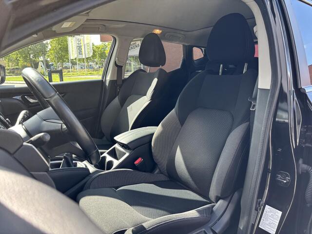 Nissan QASHQAI 1.3 DIG-T Design Edition | Trekhaak | Panoramadak | Apple Carplay/Android Auto | 360° Camera | Keyless Entry | Rijklaarprijs!
