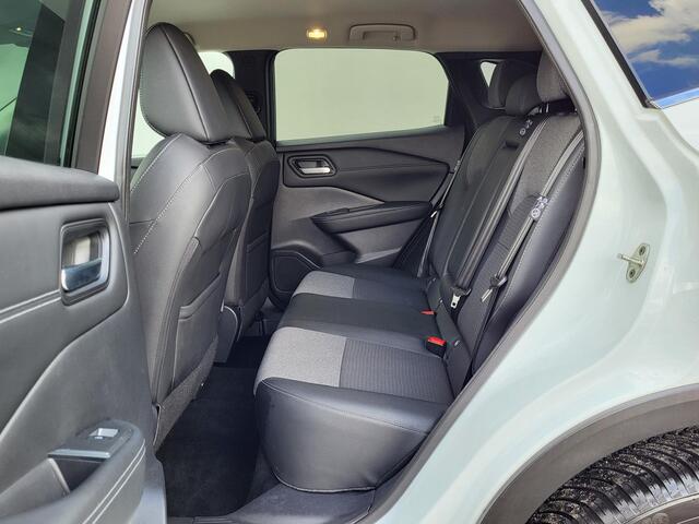 Nissan QASHQAI 1.3 MHEV Xtronic N-Connecta / Automaat / Trekgewicht 1800kg/ Facelift / Nieuw Model / Coldpack / Pack Easy / Two Tone /