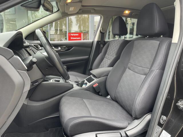 Nissan QASHQAI 1.2 N-Connecta Design Pack