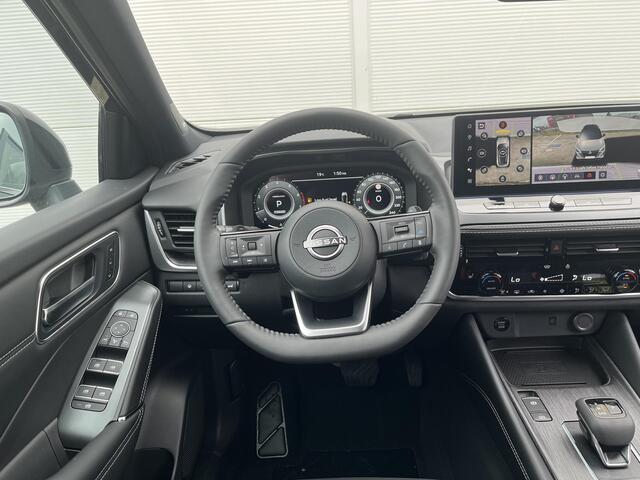 Nissan QASHQAI 1.3 MHEV Xtronic Business Premium / Bose / Cold Pack / Panoramadak / Voorraad