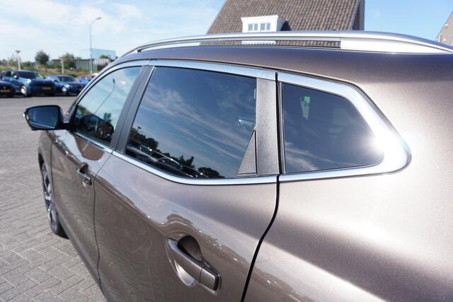 Nissan QASHQAI 1.2 TEKNA + AUTOMAAT TREKHAAK BOSE 360CAMERA LUXE LEDER PANORAMADAK KEYLESS STOELVERWARMING VOORRUITVERWARMING 19INCH CLIMA CRUISE BLUETOOTH PDC V+A ENZ...