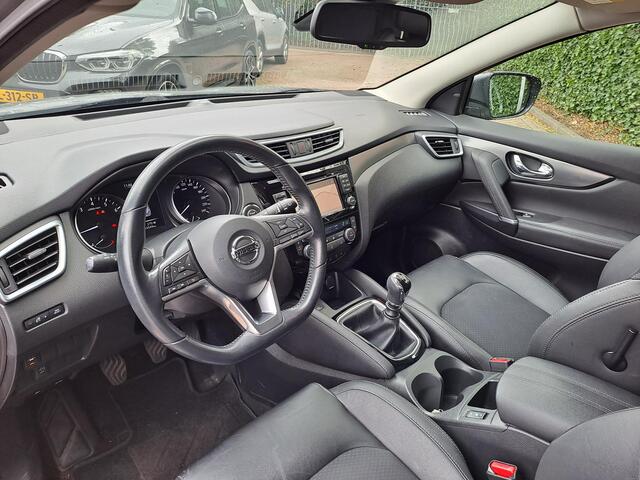 Nissan QASHQAI 1.2 Tekna | Panoramadak | 360 Camera | Stoelverwarming | Navigatie
